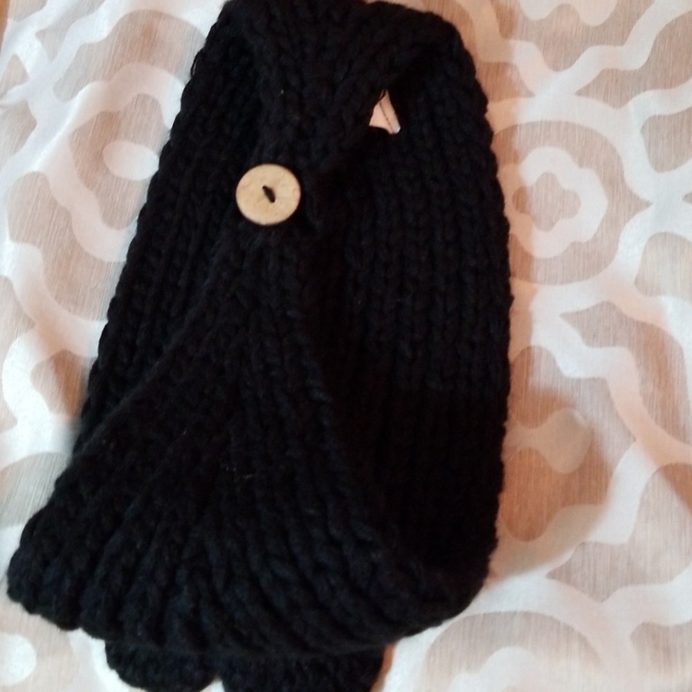 Hair Accessory - Picture 2 of 2